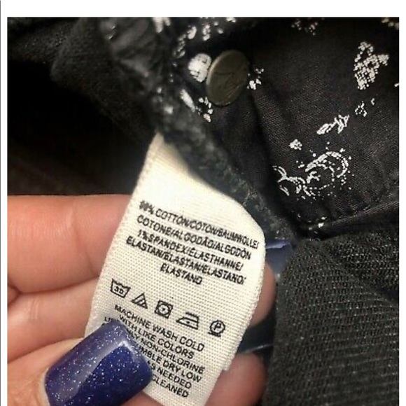 Free People Avery Shorts - Picture 4 of 6